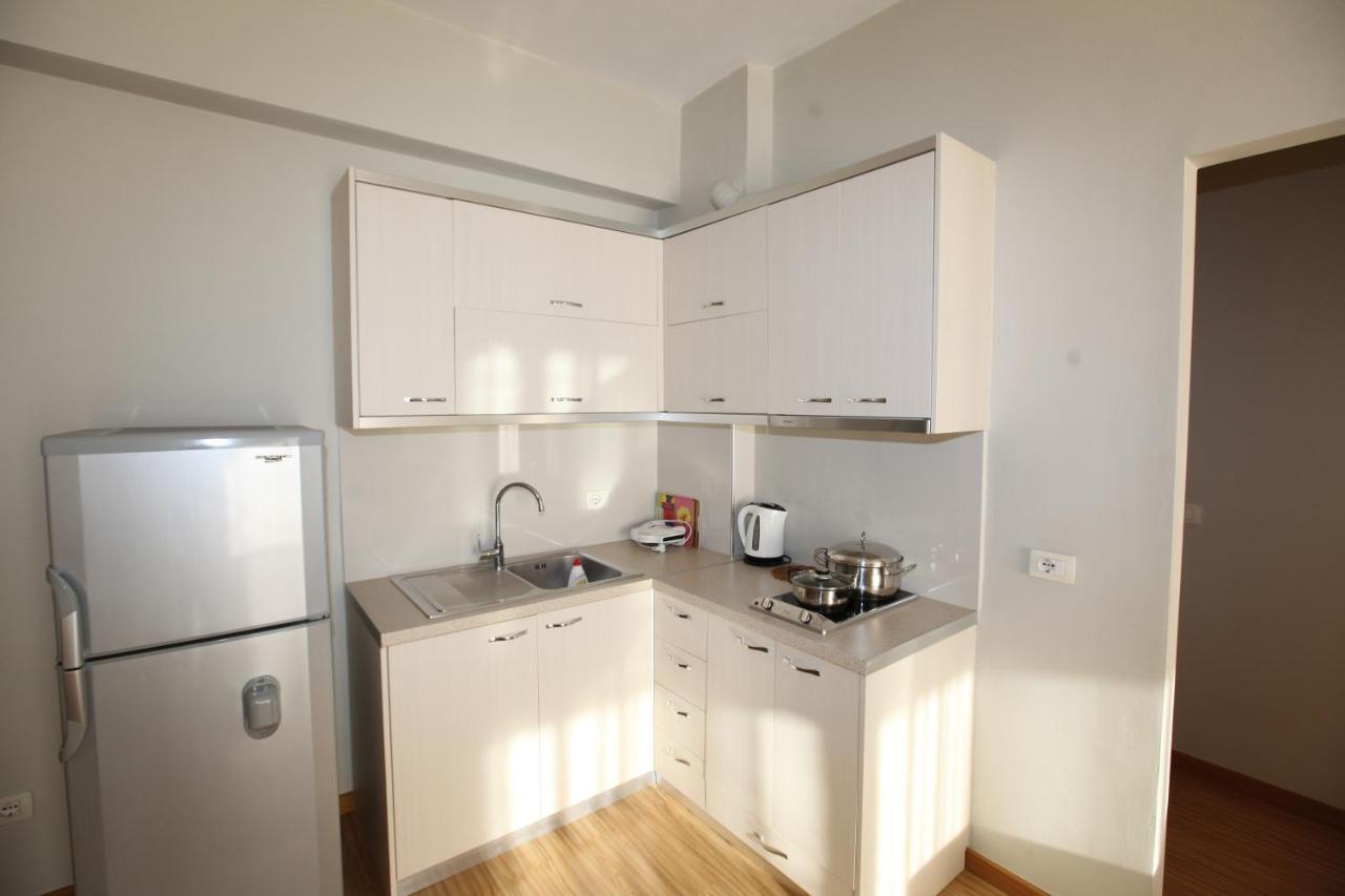 Teo Apartaments Sarande Exterior photo