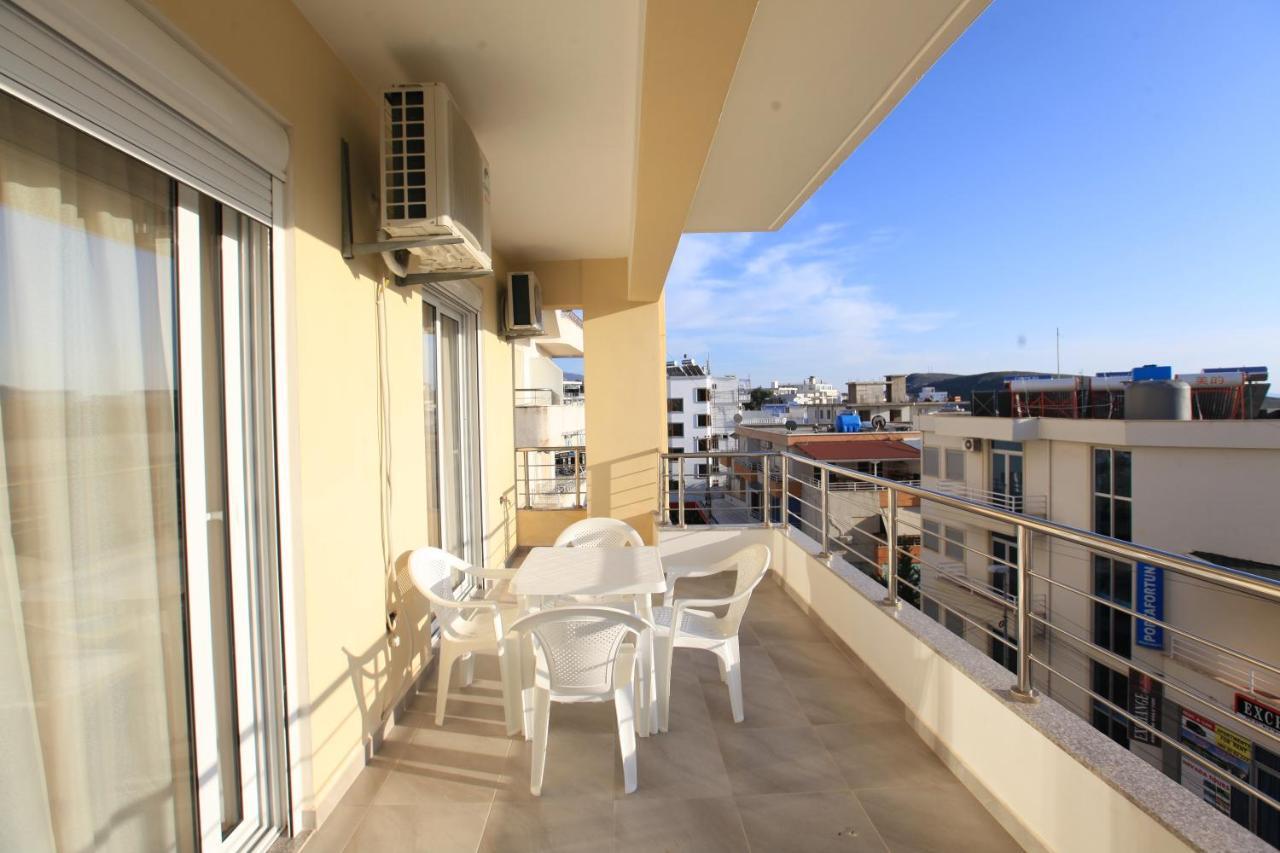 Teo Apartaments Sarande Exterior photo
