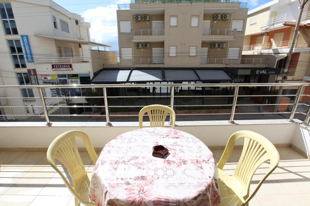 Teo Apartaments Sarande Exterior photo